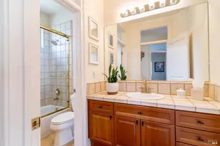 6020 Claret Ct, Vallejo, CA 94591 - Photo 18