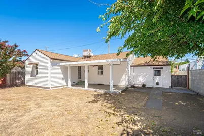 735 W A Street, Dixon, CA 95620 - Photo 20