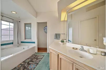 242 Alder Crest Way, Vacaville, CA 95688 - Photo 38
