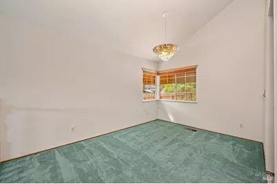 242 Alder Crest Way, Vacaville, CA 95688 - Photo 14