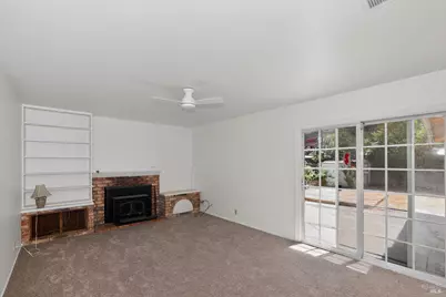 289 Markham Avenue, Vacaville, CA 95688 - Photo 8