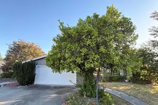 114 Rainier Cir, Vacaville, CA 95687 - Photo 2