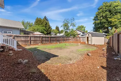 444 Wilson Street, Napa, CA 94559 - Photo 20