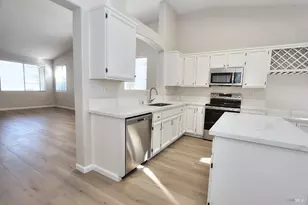 293 Mandarin Cir, Vacaville, CA 95687 - Photo 20