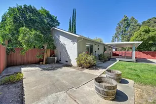 1151 Creekside Dr, Vacaville, CA 95687 - Photo 28