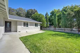 1151 Creekside Dr, Vacaville, CA 95687 - Photo 2