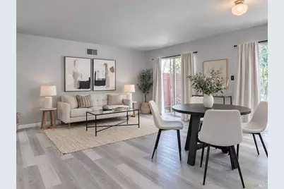 970 El Camino Avenue #4, Vacaville, CA 95688 - Photo 4