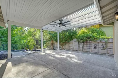 440 Edgewood Drive, Vacaville, CA 95688 - Photo 34