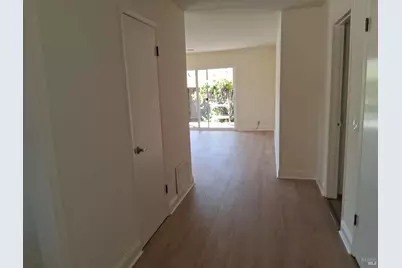 221 White Oak Drive, Santa Rosa, CA 95409 - Photo 2