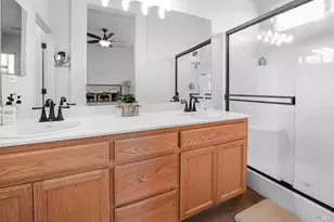 365 Rennert Way, Dixon, CA 95620 - Photo 14