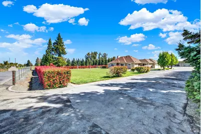 5050 Melissa Lane, Vacaville, CA 95688 - Photo 12