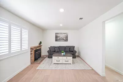 2476 Beaufort Drive, Fairfield, CA 94533 - Photo 6