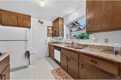 351 Alamo Drive, Vacaville, CA 95688 - Photo 20