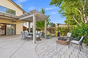 348 Schooner Ct, Vacaville, CA 95687 - Photo 34