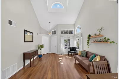 121 Sunnyglen Drive, Vallejo, CA 94591 - Photo 14
