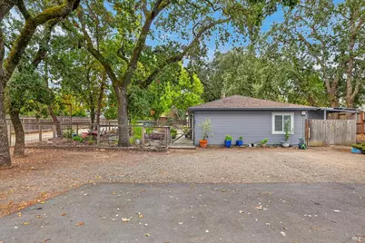 622 Solano Avenue, El Verano, CA 95476 - Photo 24