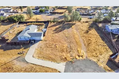 17832 Iris Way, Clearlake Oaks, CA 95423 - Photo 2