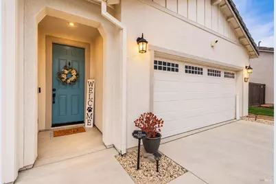 1270 Princeton Way, Dixon, CA 95620 - Photo 2