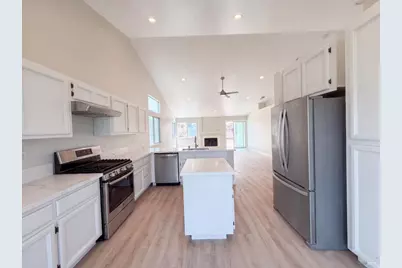 1865 Dorris Court, Dixon, CA 95620 - Photo 2