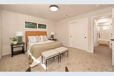 161 Lomita Avenue, Vacaville, CA 95688 - Photo 16