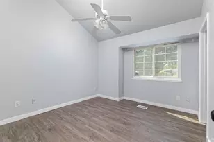 1810 E Tabor Ave, Fairfield, CA 94533 - Photo 14