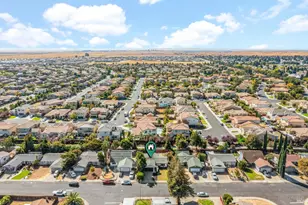 166 Somerville Dr, Vacaville, CA 95687 - Photo 46