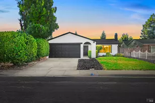 166 Somerville Dr, Vacaville, CA 95687 - Photo 1