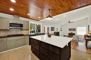 419 Oakwood Dr, Fairfield, CA 94534 - Photo 10