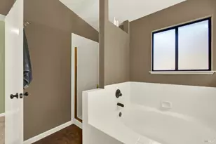 419 Oakwood Dr, Fairfield, CA 94534 - Photo 24