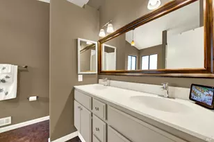 419 Oakwood Dr, Fairfield, CA 94534 - Photo 22