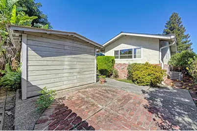 217 Arrowhead Drive, Vacaville, CA 95687 - Photo 30
