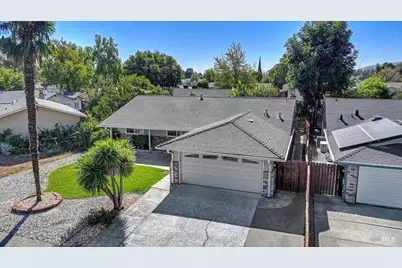 217 Arrowhead Drive, Vacaville, CA 95687 - Photo 44
