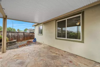 864 Embassy Circle, Vacaville, CA 95688 - Photo 32