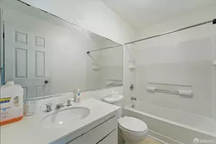 683 Frederick St, San Francisco, CA 94117 - Photo 14