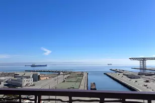 10 Innes Ct, San Francisco, CA 94124 - Photo 2