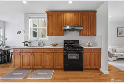 263 Naples Street, San Francisco, CA 94112 - Photo 8