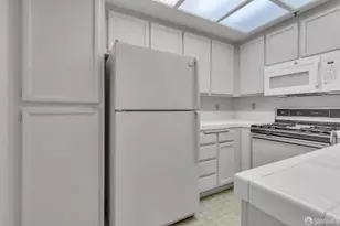 1203 Cameron Ln, Daly City, CA 94014 - Photo 14