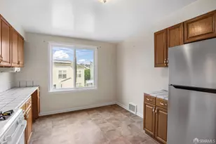 307 De Long St, San Francisco, CA 94112 - Photo 26