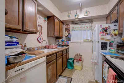 711 S Bayshore Boulevard #10, San Mateo, CA 94401 - Photo 8