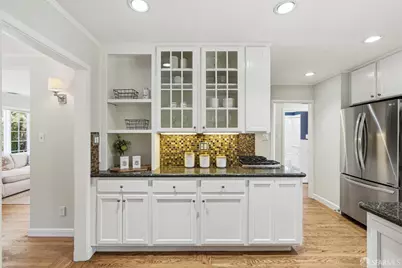 663 Birch Avenue, San Mateo, CA 94402 - Photo 16