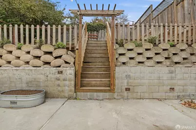 4024 Bayview Avenue, San Mateo, CA 94403 - Photo 36