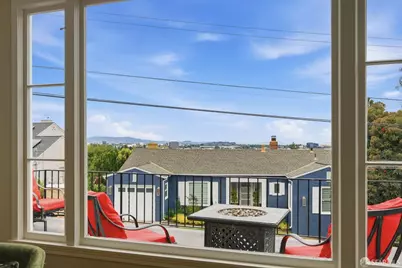 4024 Bayview Avenue, San Mateo, CA 94403 - Photo 6