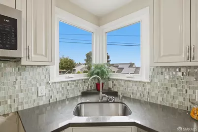 4024 Bayview Avenue, San Mateo, CA 94403 - Photo 30