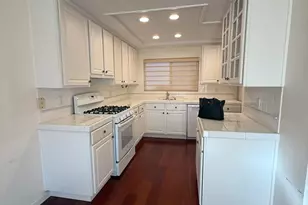 608 Marlin Ct, Redwood City, CA 94065 - Photo 8