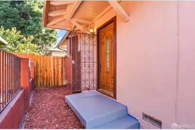 2134 Capitol Avenue, East Palo Alto, CA 94303 - Photo 6