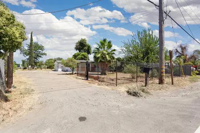 10808 S McKinley Avenue, French Camp, CA 95231 - Photo 1