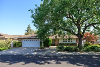 621 Violet Street, Modesto, CA 95356 - Photo 1