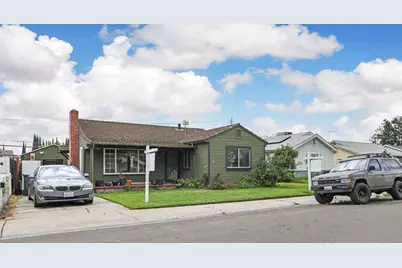 1836 Elmwood Avenue, Stockton, CA 95204 - Photo 1