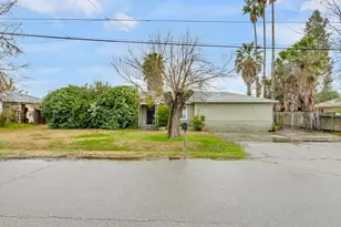 976 Kay St, Olivehurst, CA 95961 - Photo 1