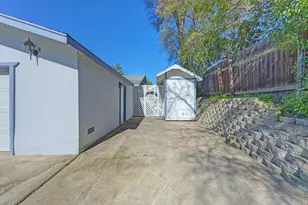 537 Loretto Dr, Roseville, CA 95661 - Photo 1